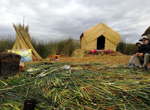 Uros_Islands